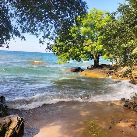 Soul Rebel Lodge & Backpackers Nkhata Bay エクステリア 写真