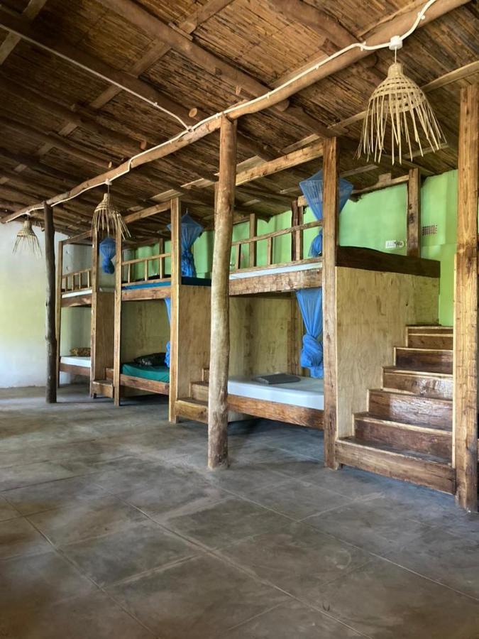 Soul Rebel Lodge & Backpackers Nkhata Bay エクステリア 写真