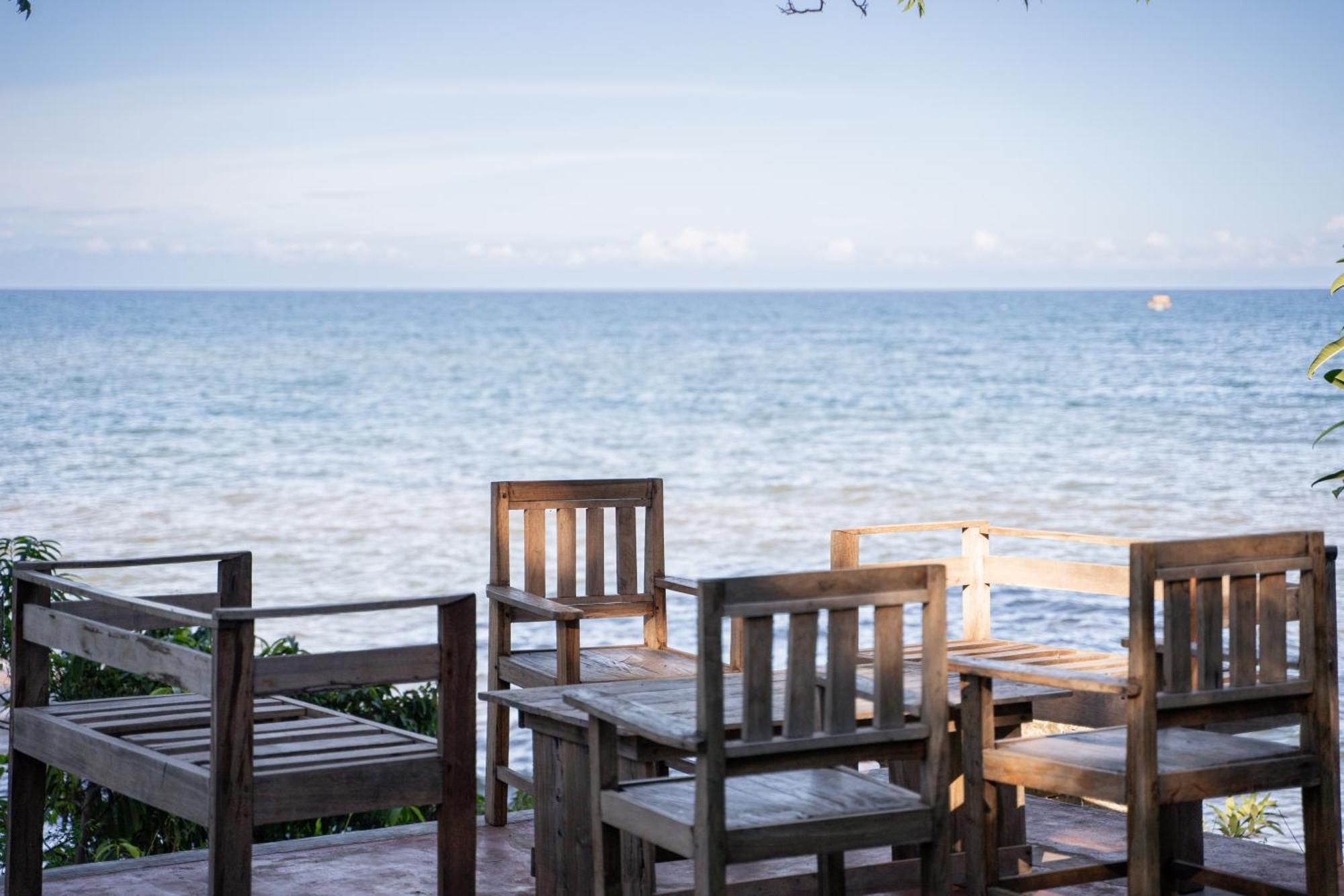 Soul Rebel Lodge & Backpackers Nkhata Bay エクステリア 写真